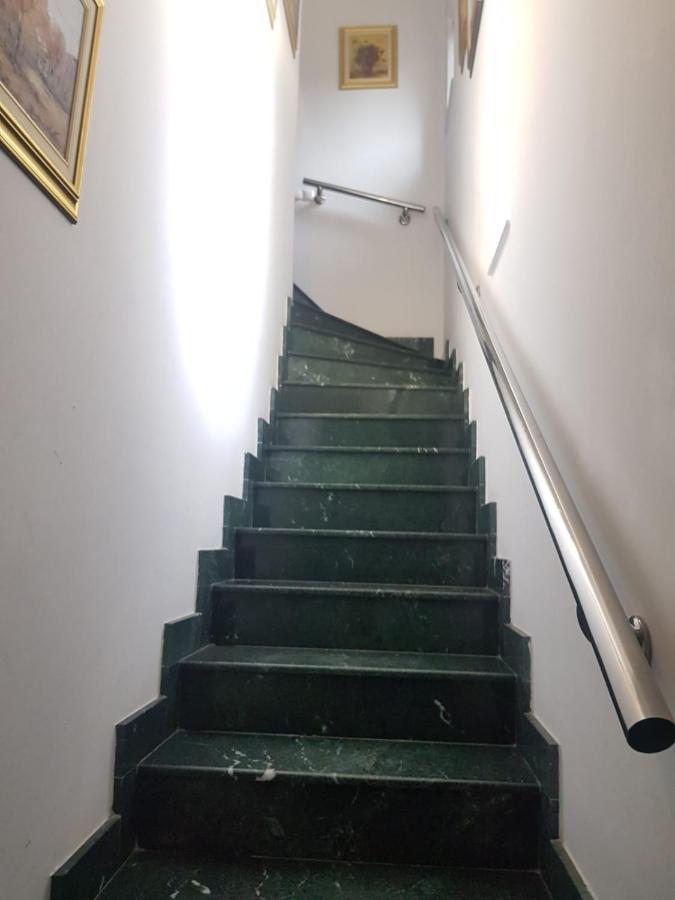 1St Floor National Arena Monza Studio Βουκουρέστι Εξωτερικό φωτογραφία